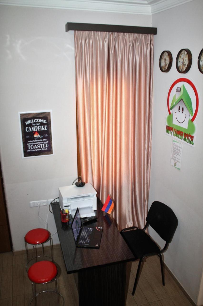 Happy Camper Hostel Yerevan Exterior photo